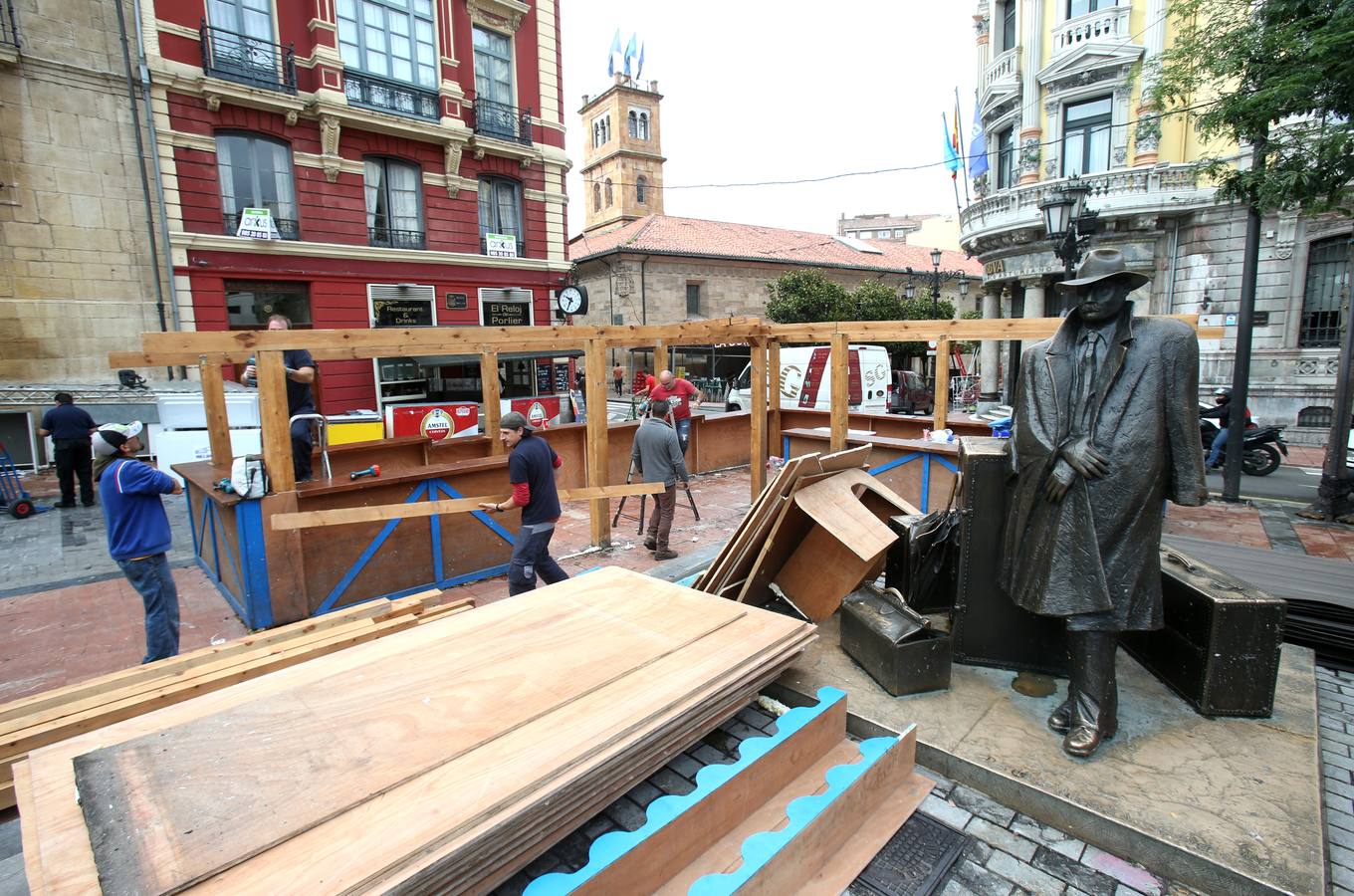Oviedo se despide de los chiringuitos hasta el próximo año