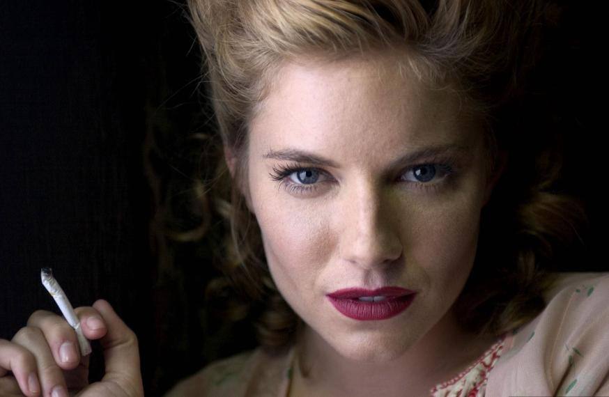 La actriz y modelo Sienna Miller, un icono de la moda