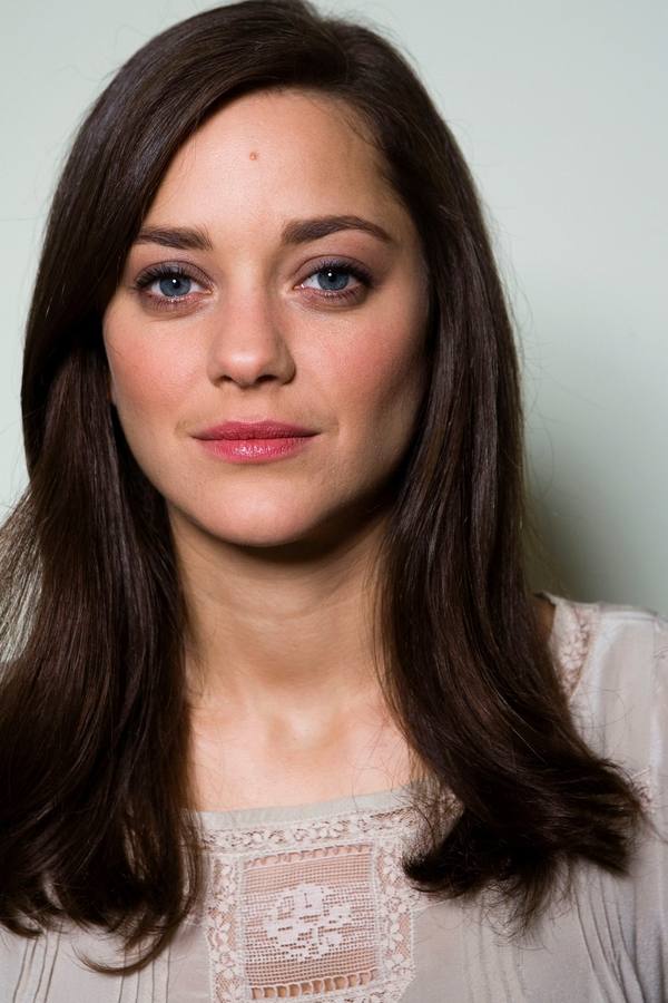 Marion Cotillard, la polifacética actriz francesa en imágenes