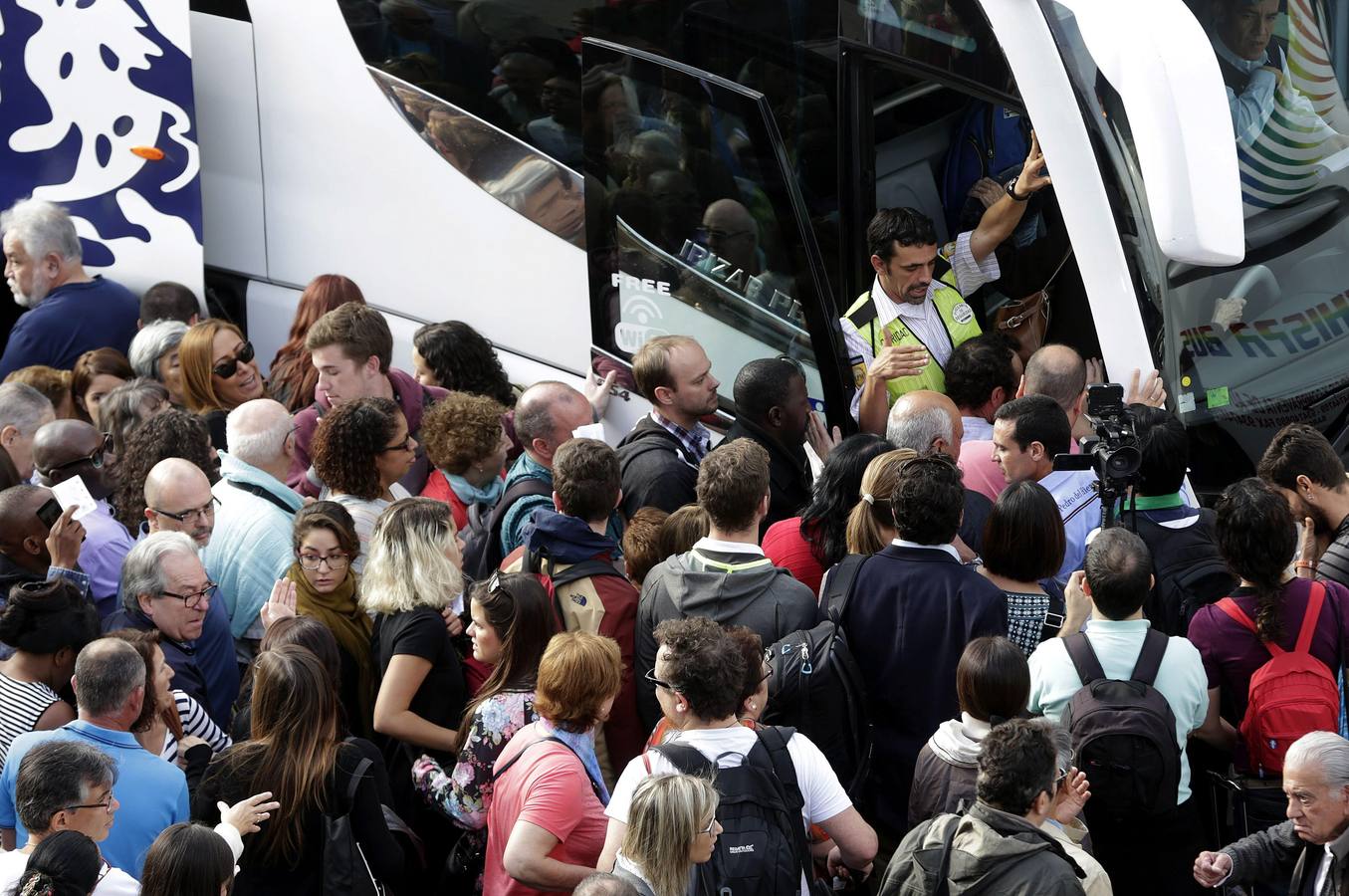 Colapso en Cataluña tras la paralización del AVE