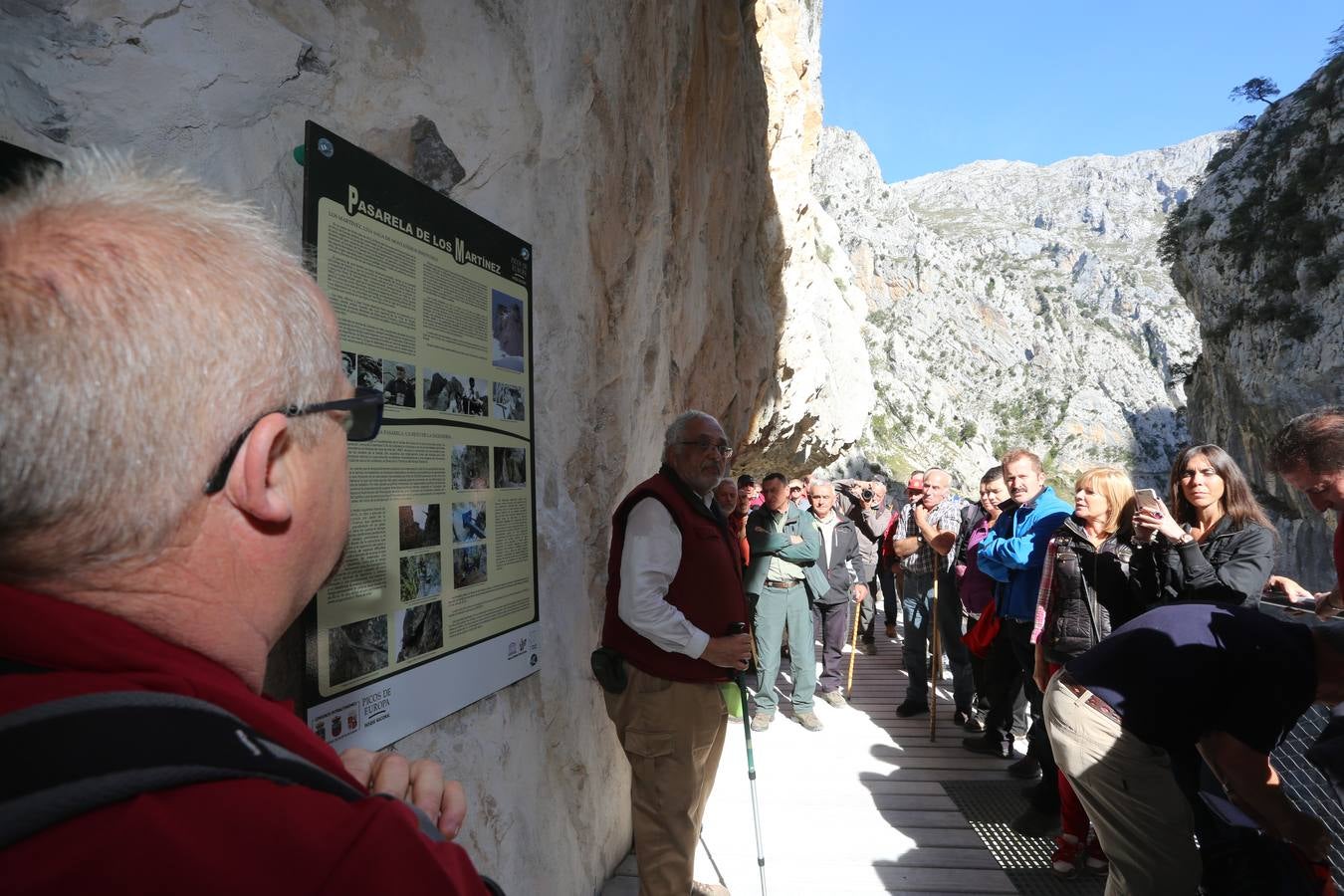 Homenaje a la saga de los Martínez, «los padres del montañismo asturiano»