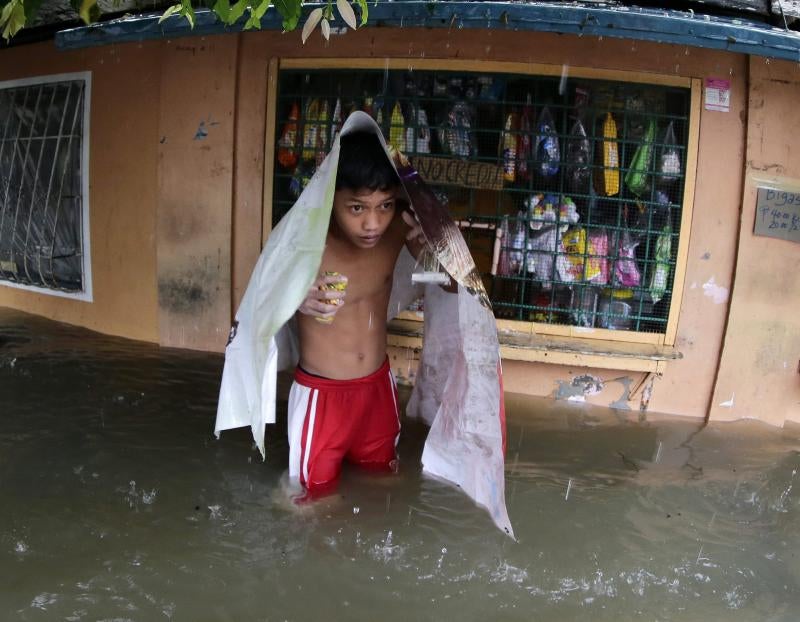 El tifón Koppu golpea Filipinas