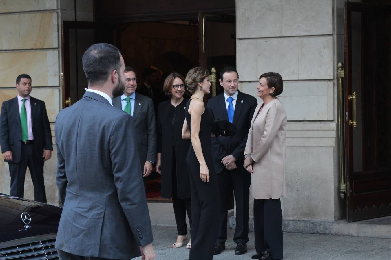 Premios Princesa de Asturias | La Reina en Gijón, entre aplausos y saludos