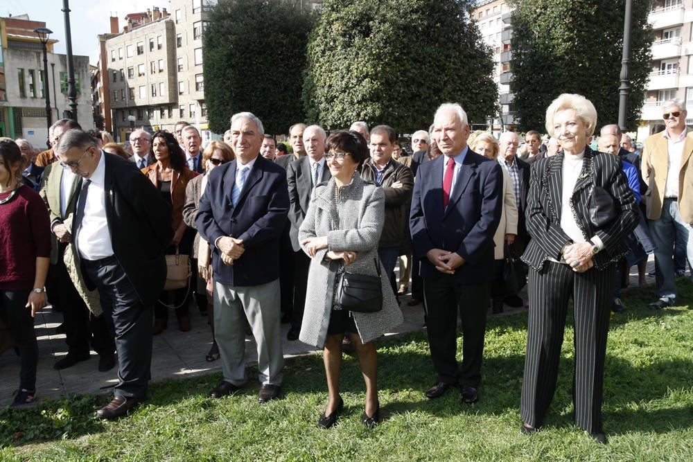 Langreo rinde homenaje a Rufino Roces