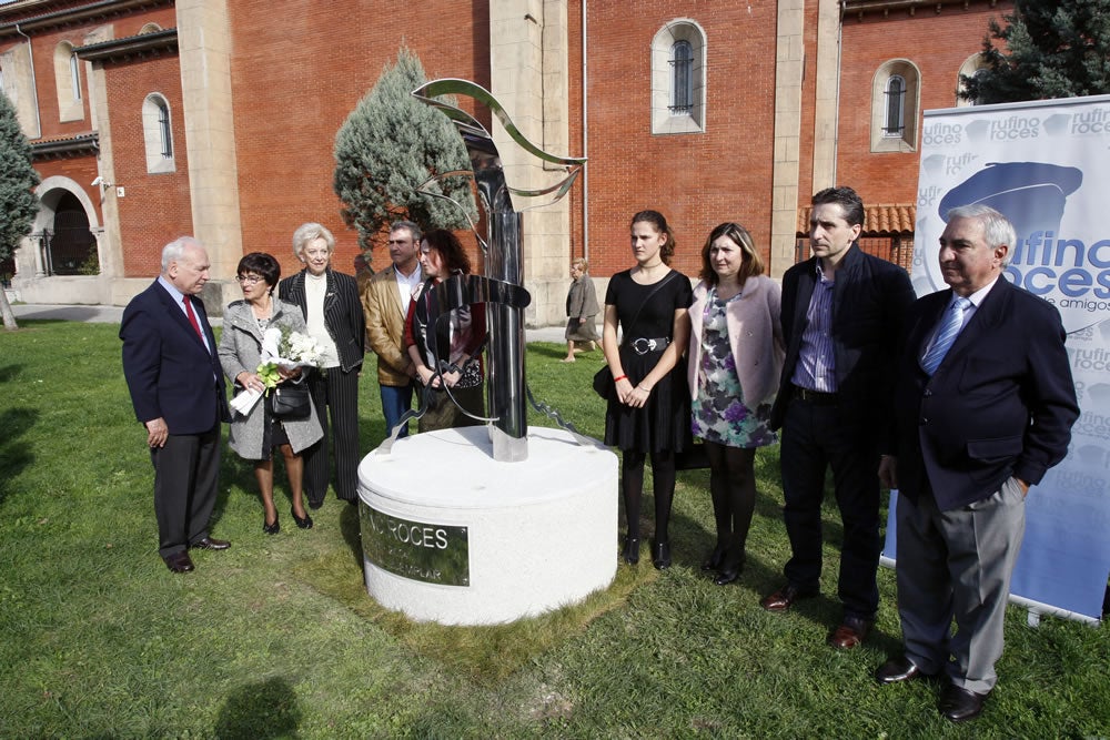 Langreo rinde homenaje a Rufino Roces