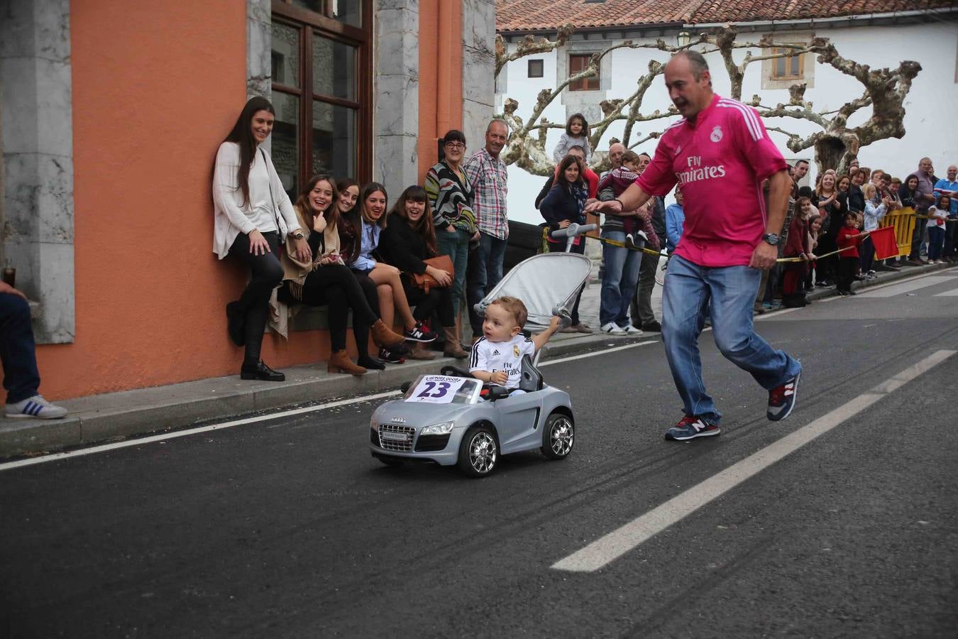 Una veintena de &#039;bólidos&#039; a la carrera