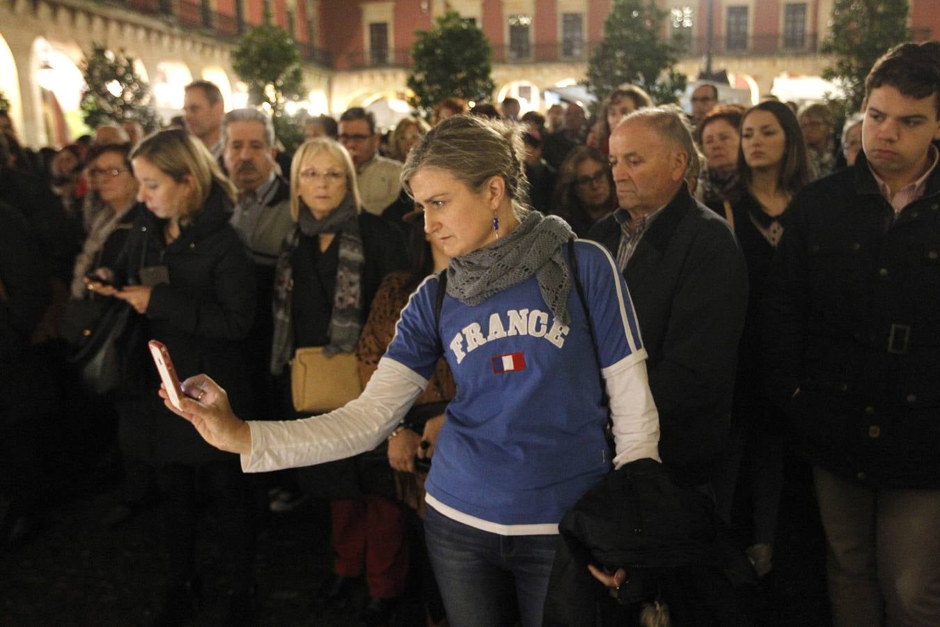 Manifestación en Gijón contra los atentados de París