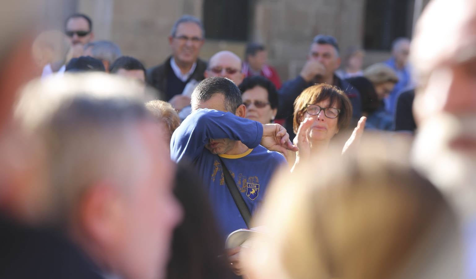 Concentración en Avilés por los atentados de París