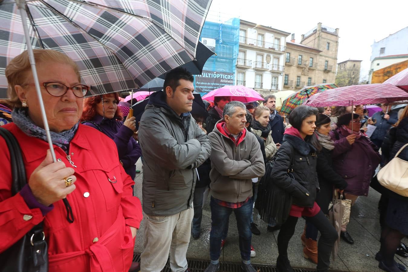 Celebración del Día contra la Violencia hacia las Mujeres en Avilés