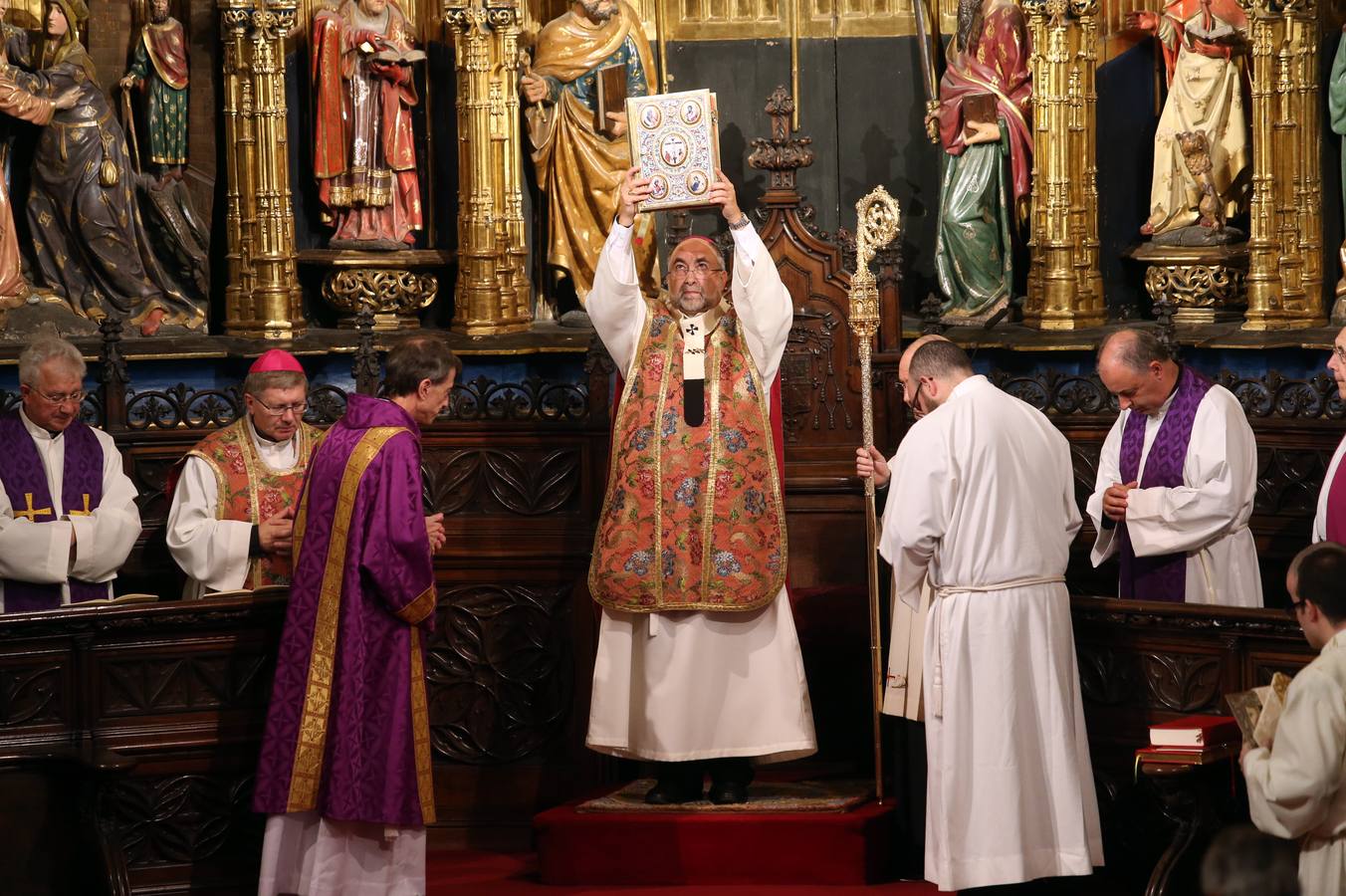 Inauguración del Año de la Misericordia en la Catedral de Oviedo