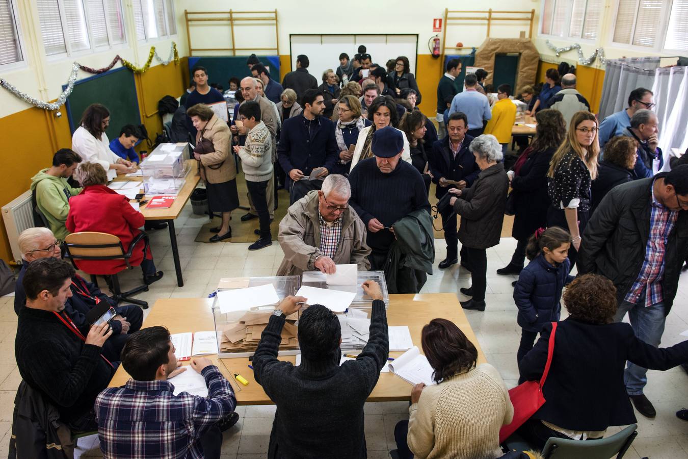 La jornada electoral en imágenes