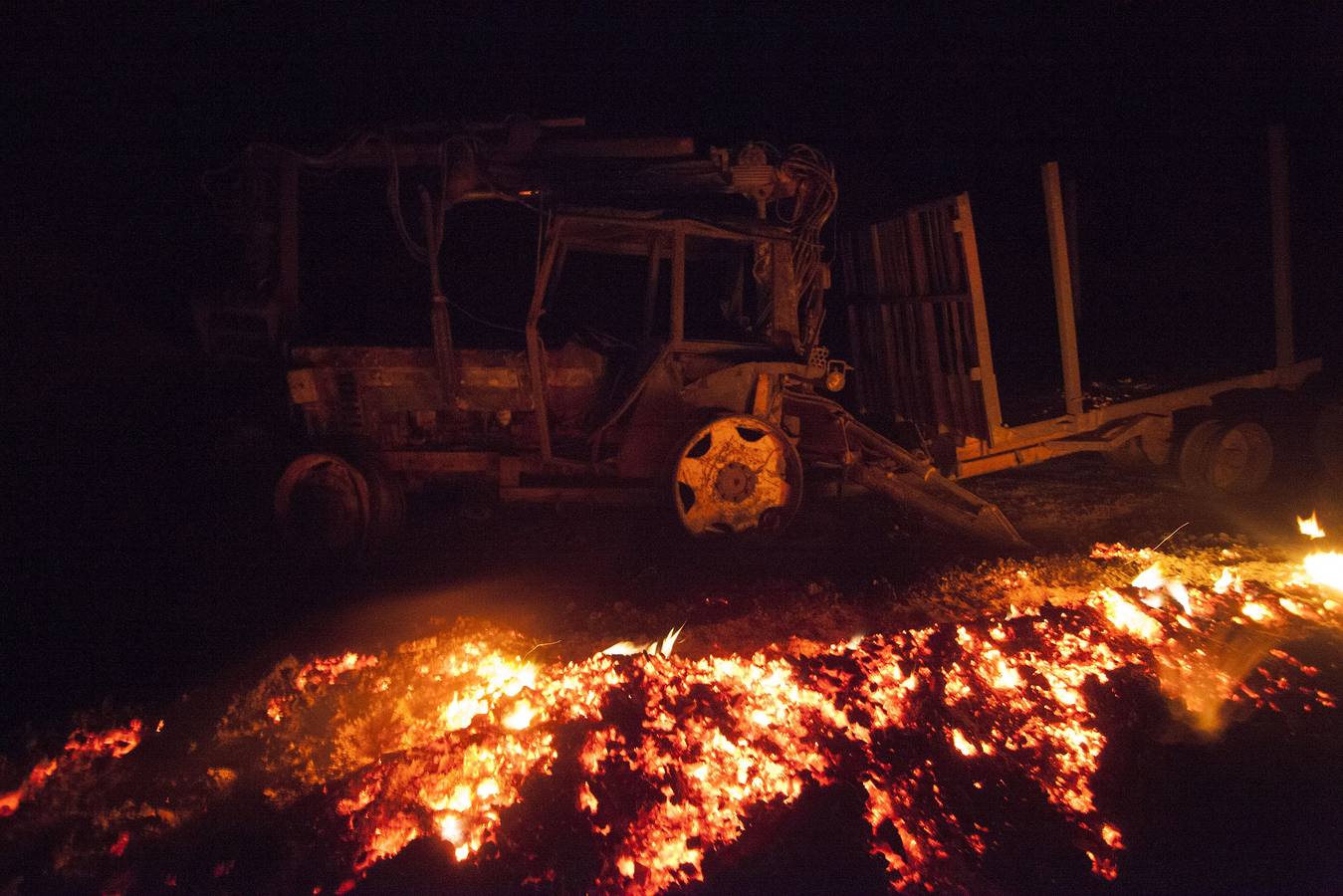 Las imágenes que dejan cinco días de lucha contra el fuego en Asturias