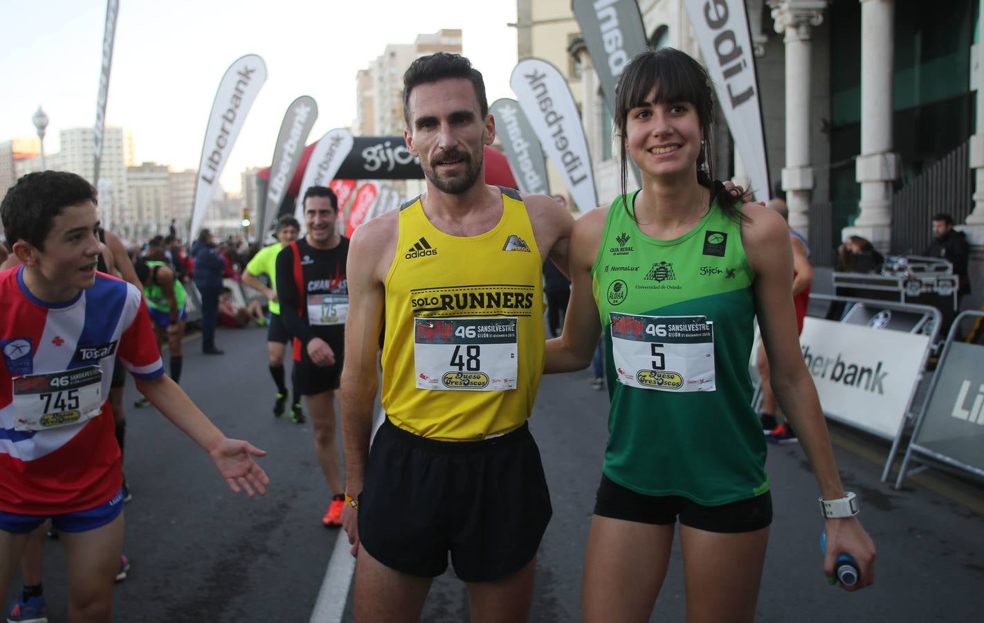 Las mejores imágenes de la San Silvestre de Gijón