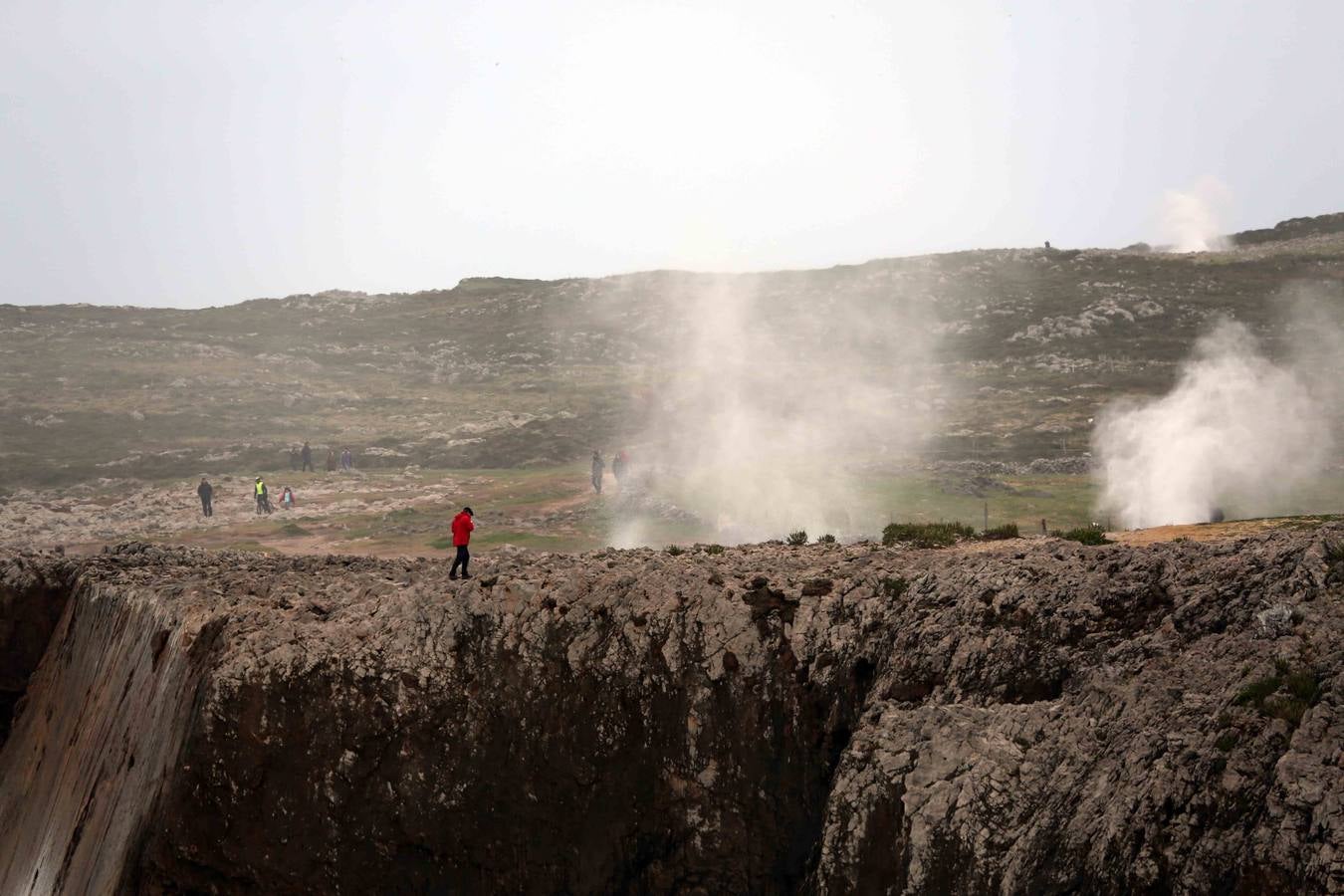 Los bufones de Pría, la otra cara del temporal