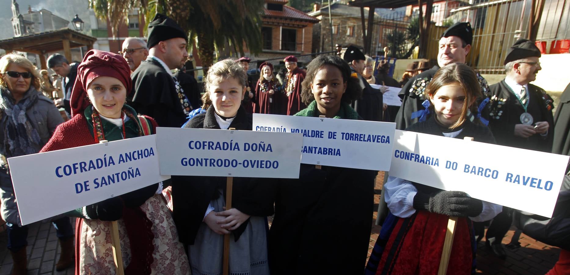 La fiesta de los nabos llena La Foz de Morcín