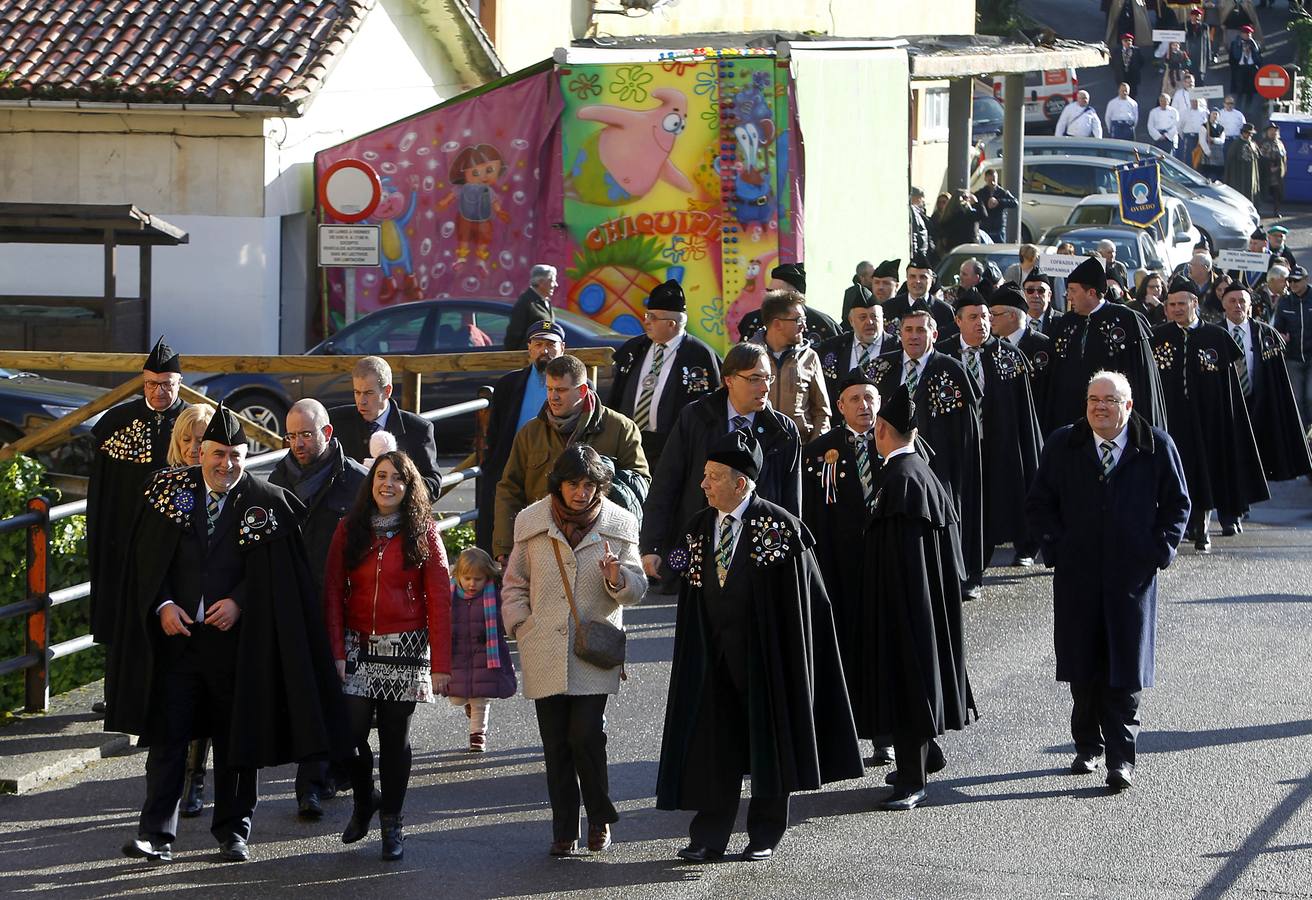 La fiesta de los nabos llena La Foz de Morcín