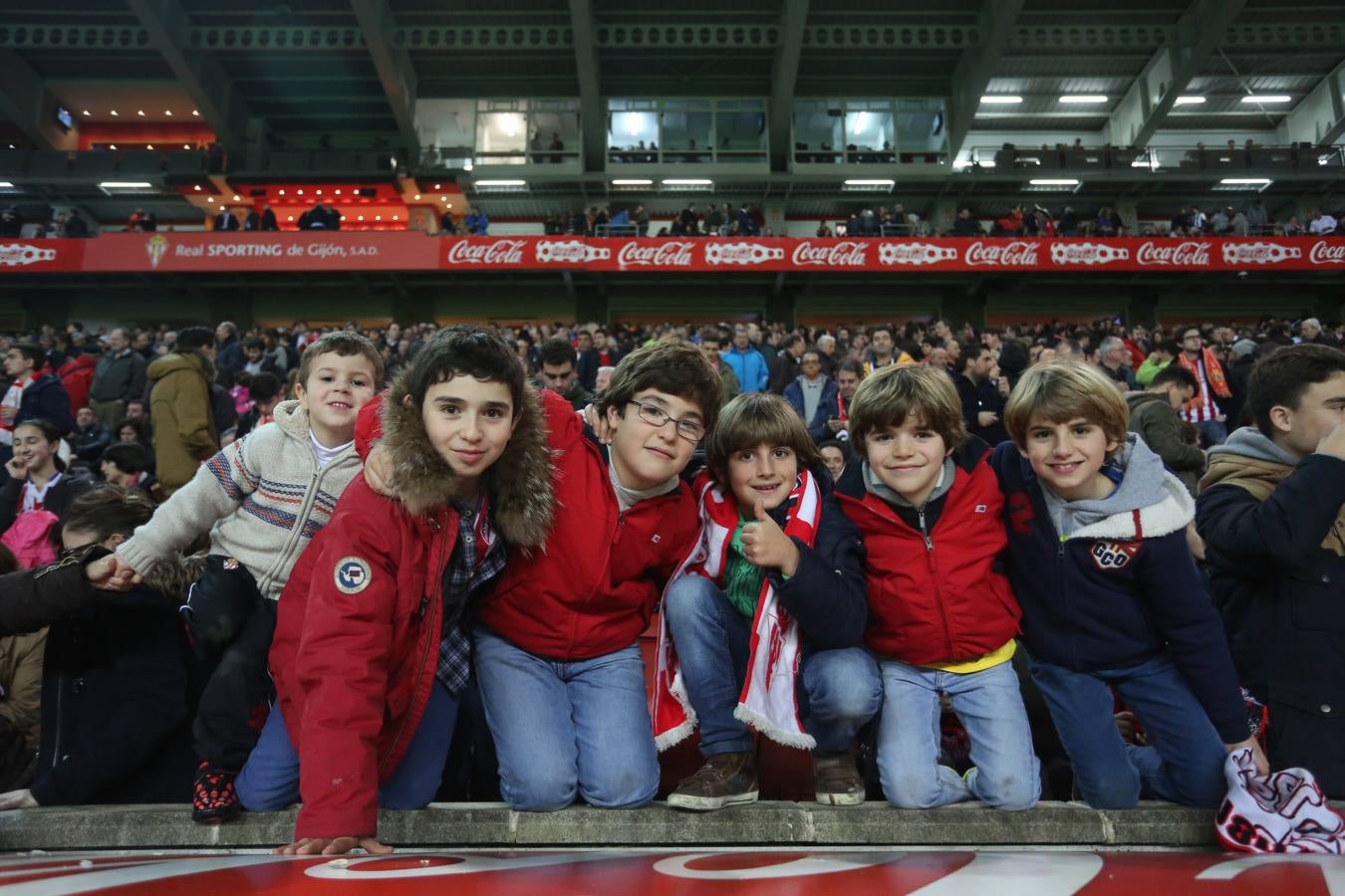 ¿Estuviste en el Sporting 5-1 Real Sociedad? Búscate en las imágenes (I)