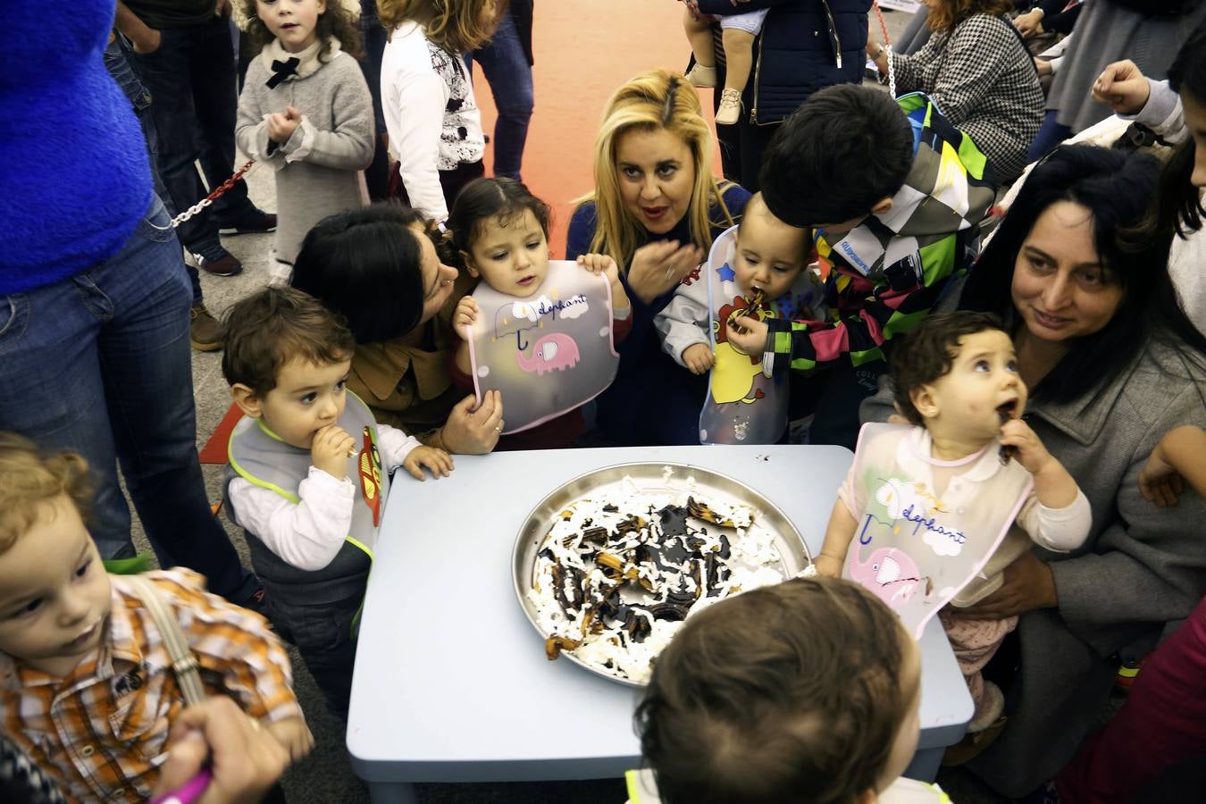 Concurso de bebés en la Feria del Amor de Siero