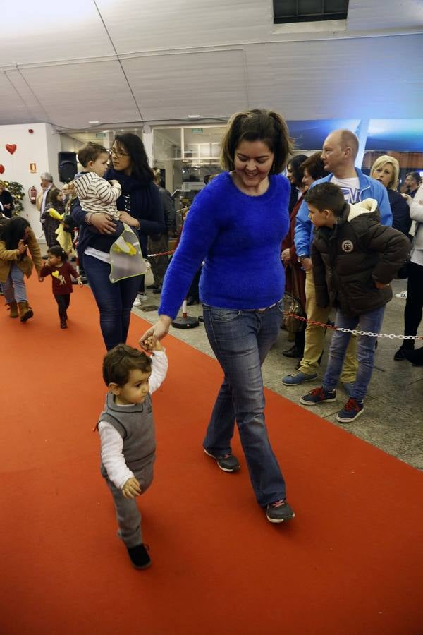 Concurso de bebés en la Feria del Amor de Siero