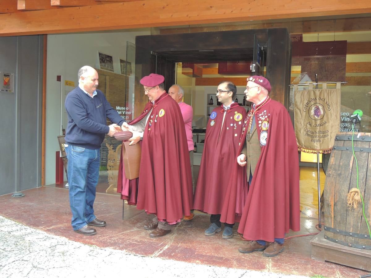 Una fiesta por el primer caldo de Cangas