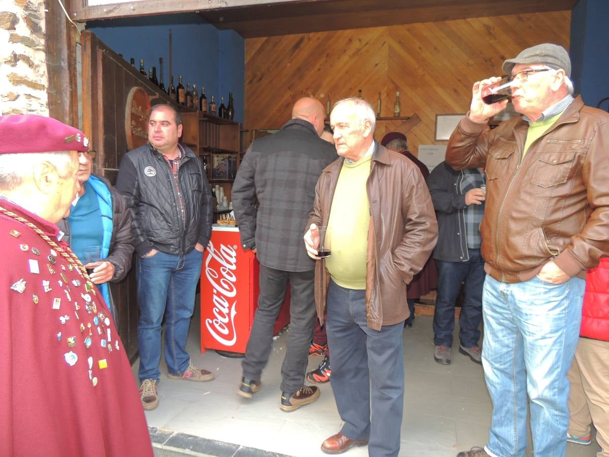 Una fiesta por el primer caldo de Cangas