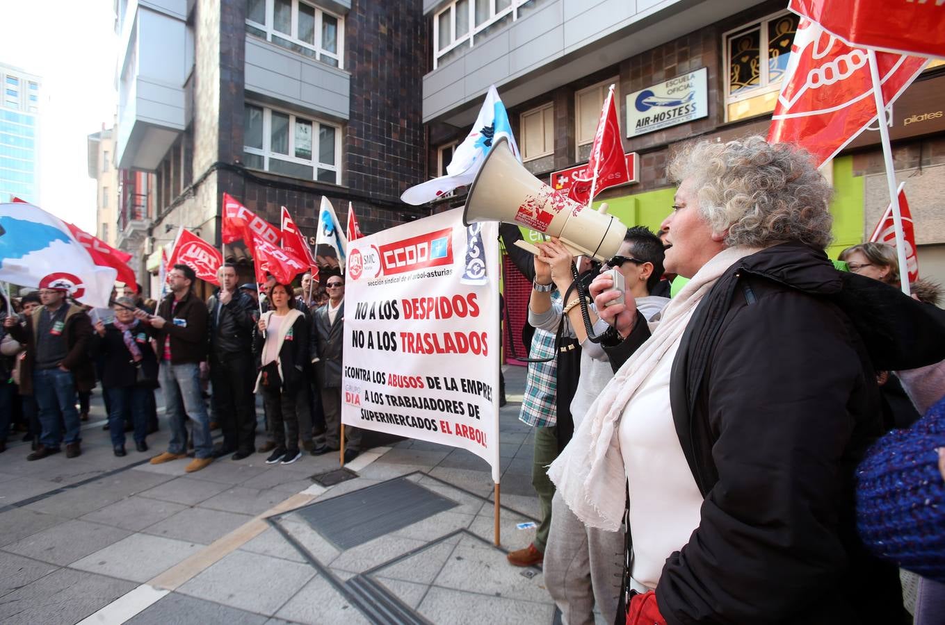 Manifestación de los trabajadores de El Árbol