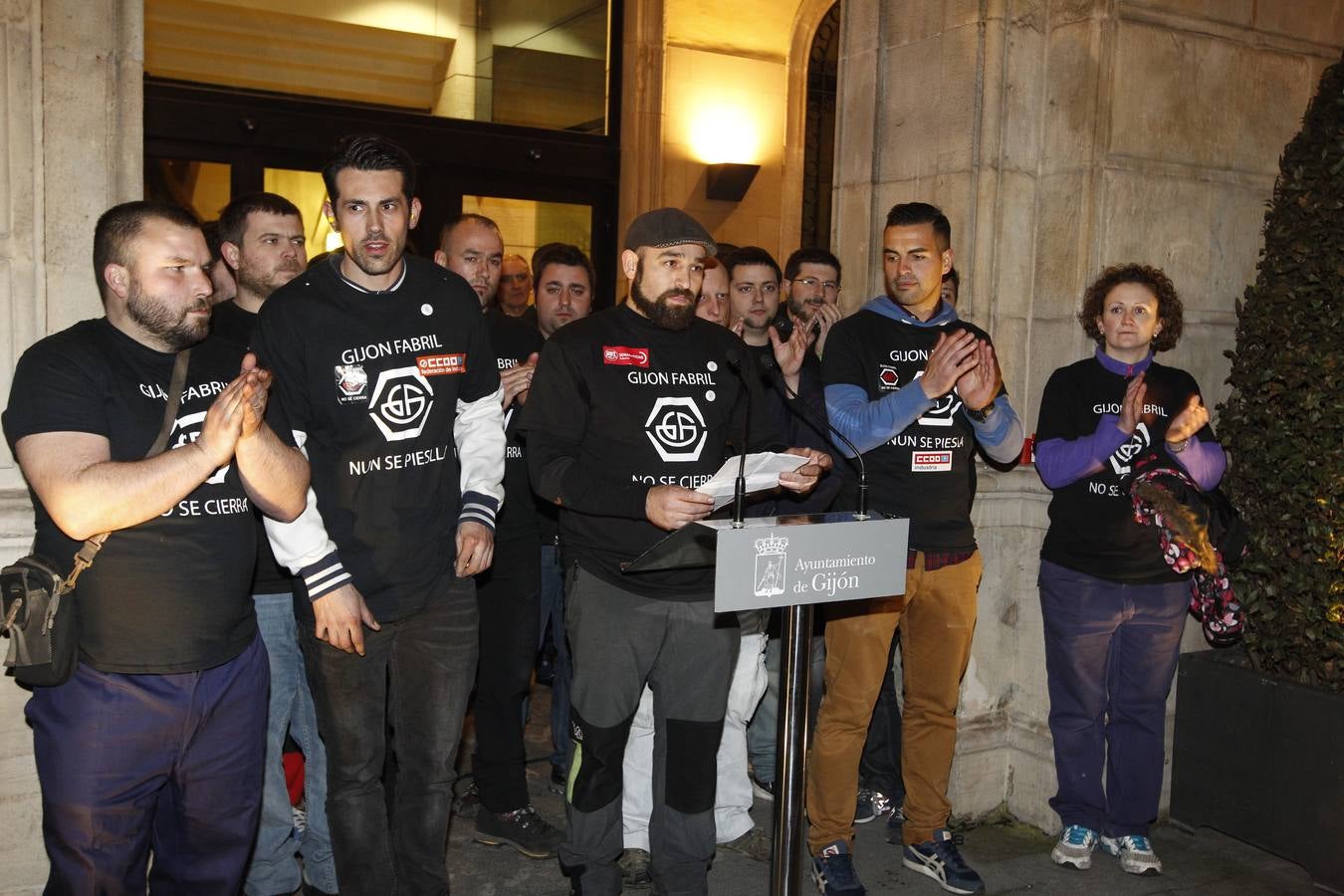 Manifestación contra el cierre de Gijón Fabril