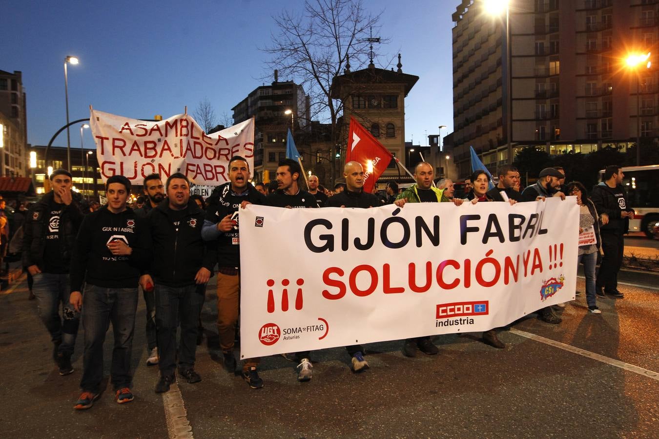 Manifestación contra el cierre de Gijón Fabril