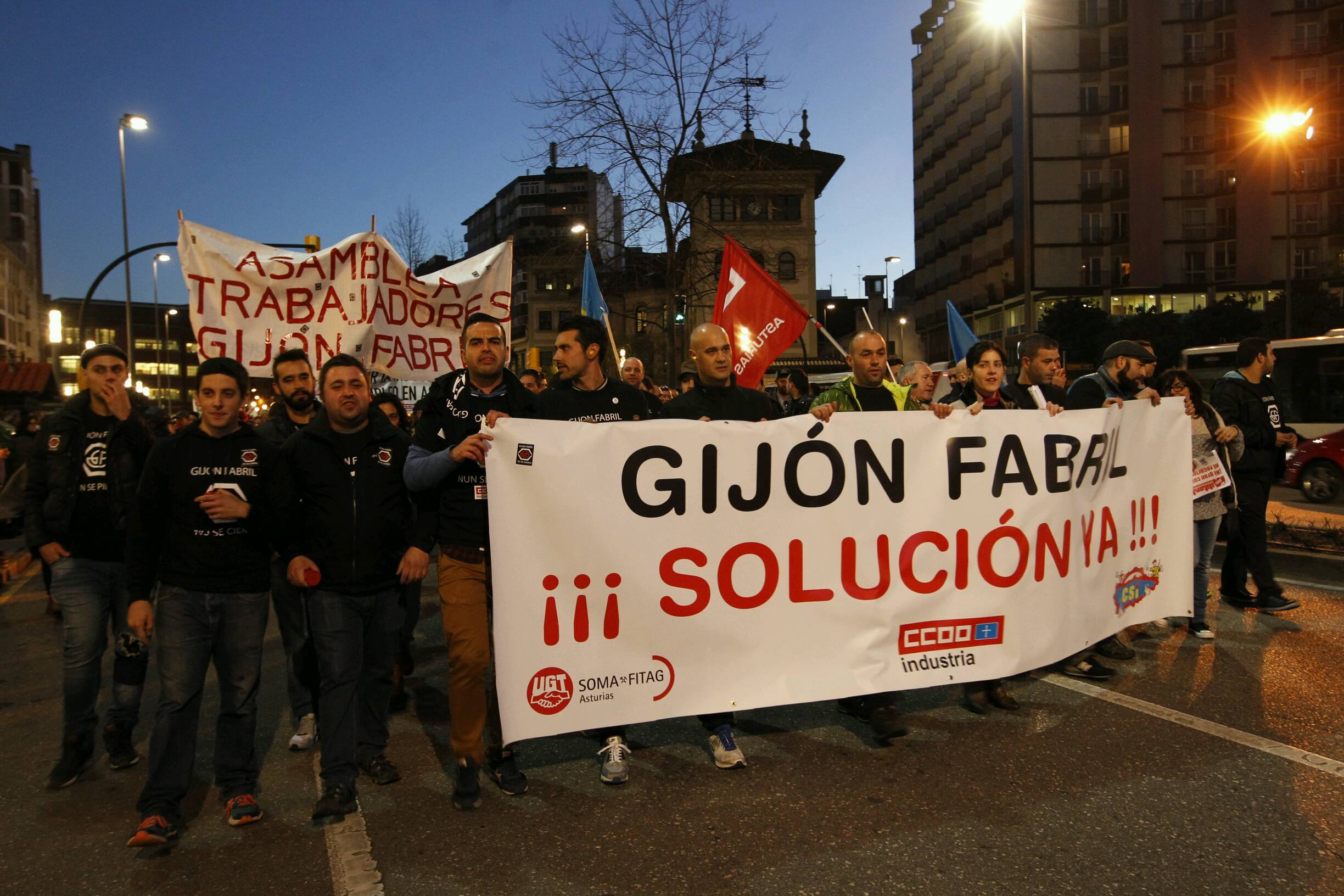 Manifestación contra el cierre de Gijón Fabril