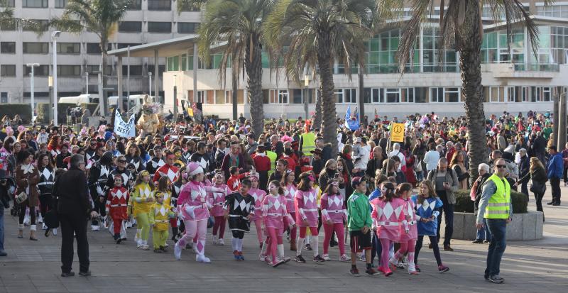 La Calzada y el Natahoyo desfilan por el Antroxu