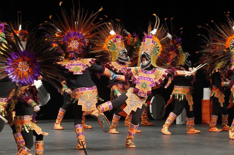 Concurso de charangas de Antroxu en el Jovellanos