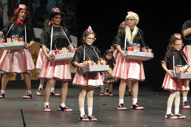 Concurso de charangas de Antroxu en el Jovellanos