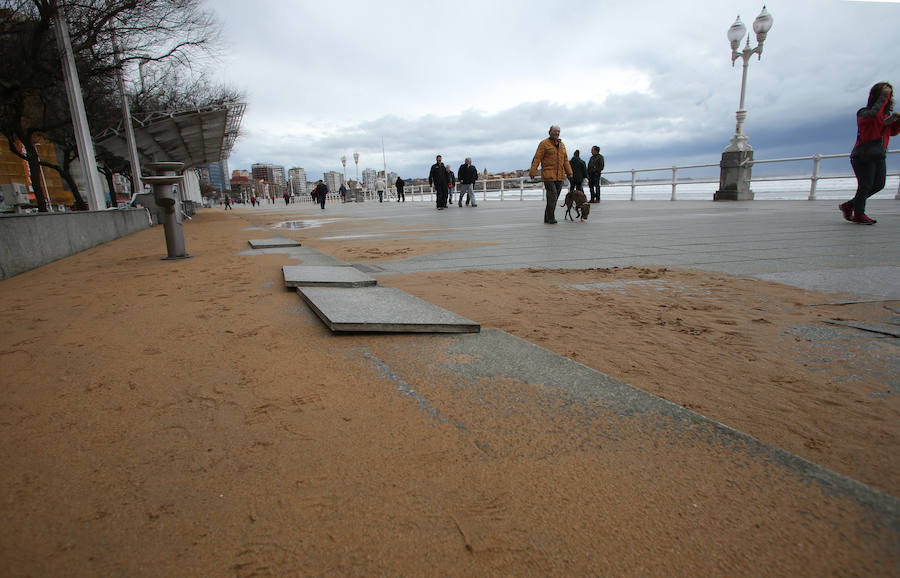 Gijón, afectada por el temporal