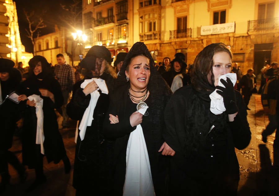 Oviedo vive el Antroxu