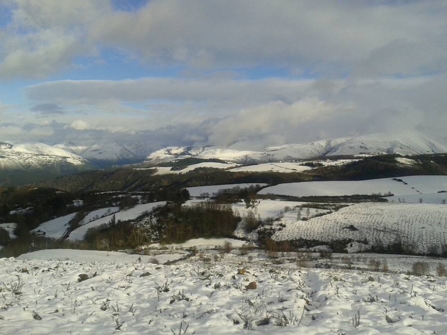 La nieve se acumula en el Suroccidente