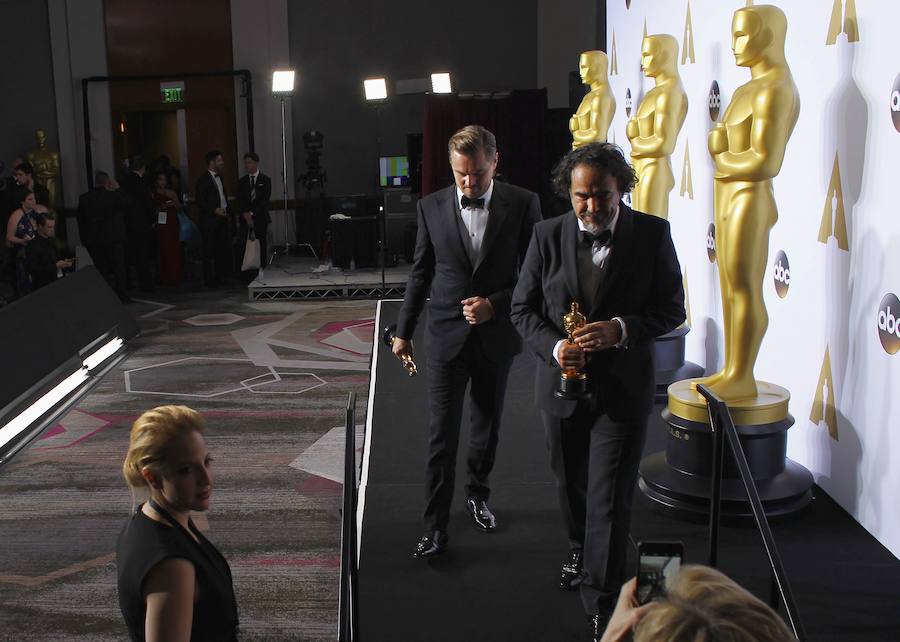 &#039;Spotlight&#039; sorprende, Iñárritu hace historia y DiCaprio gana su Oscar