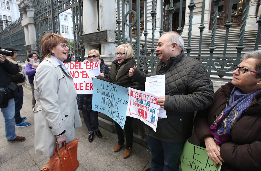 Protesta de la Plataforma de Afectados por el ERA