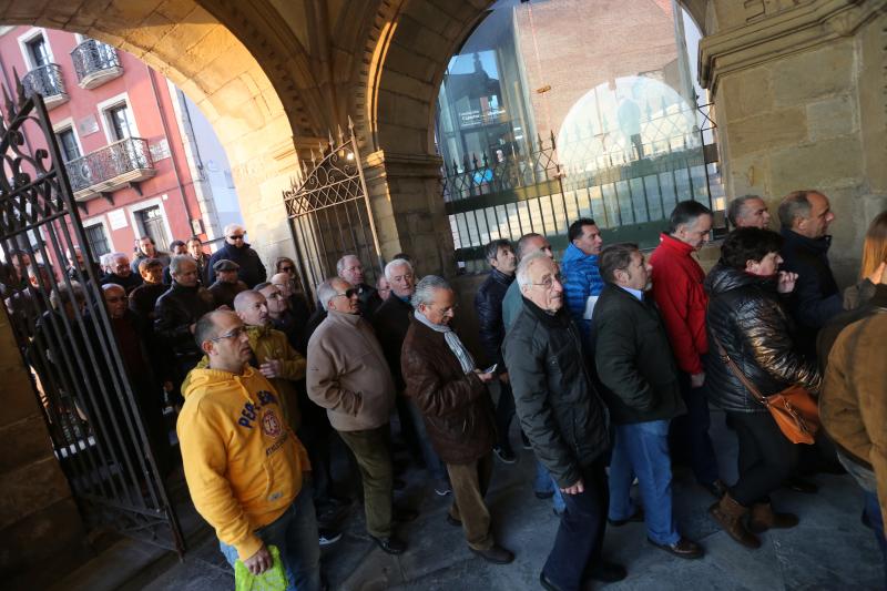 Presentación en Gijón de &#039;Buenas noches y saludos cordiales&#039;, la biografía de José María García