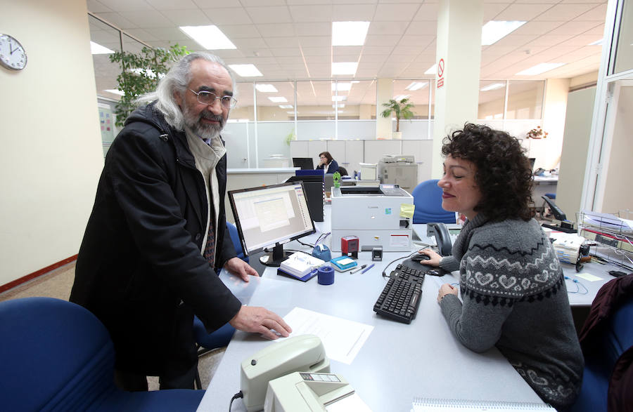 Santiago García Granda, Pedro Sánchez Lazo, Agustín Costa y José Muñiz, cuatro aspirantes a rector de la Universidad de Oviedo