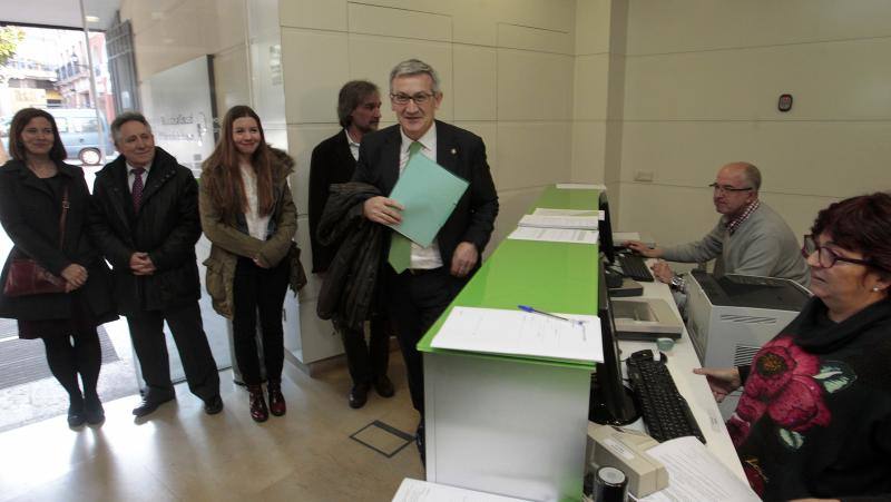 Santiago García Granda, Pedro Sánchez Lazo, Agustín Costa y José Muñiz, cuatro aspirantes a rector de la Universidad de Oviedo