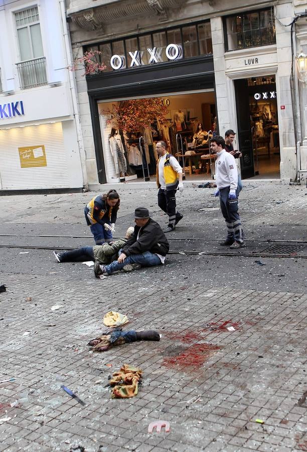 Atentado suicida en el centro de Estambul