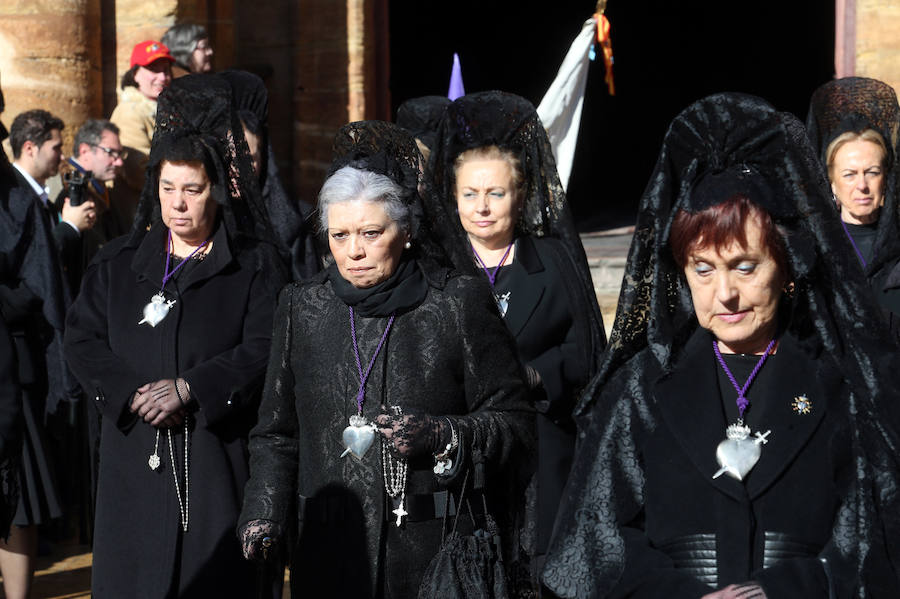 Procesión de la Soledad en Oviedo