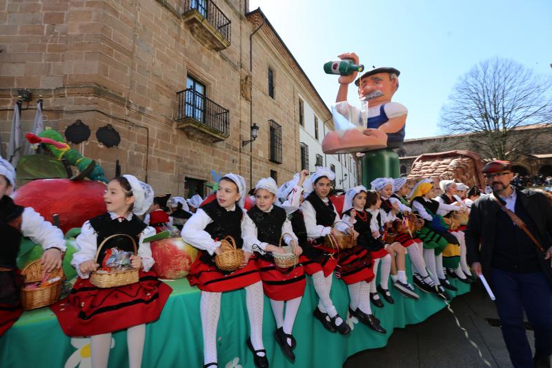 Avilés inicia las fiestas de El Bollo