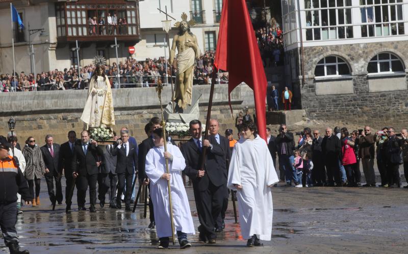 Resurrección junto al mar de Luanco