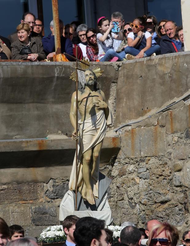 Resurrección junto al mar de Luanco