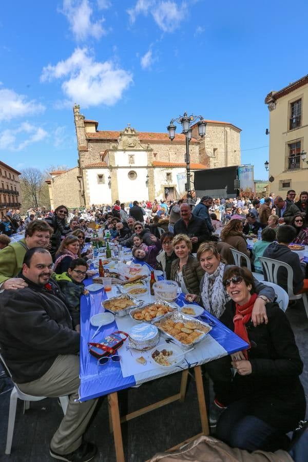 ¿Estuviste en la Comida en la calle de Avilés? ¡Búscate!