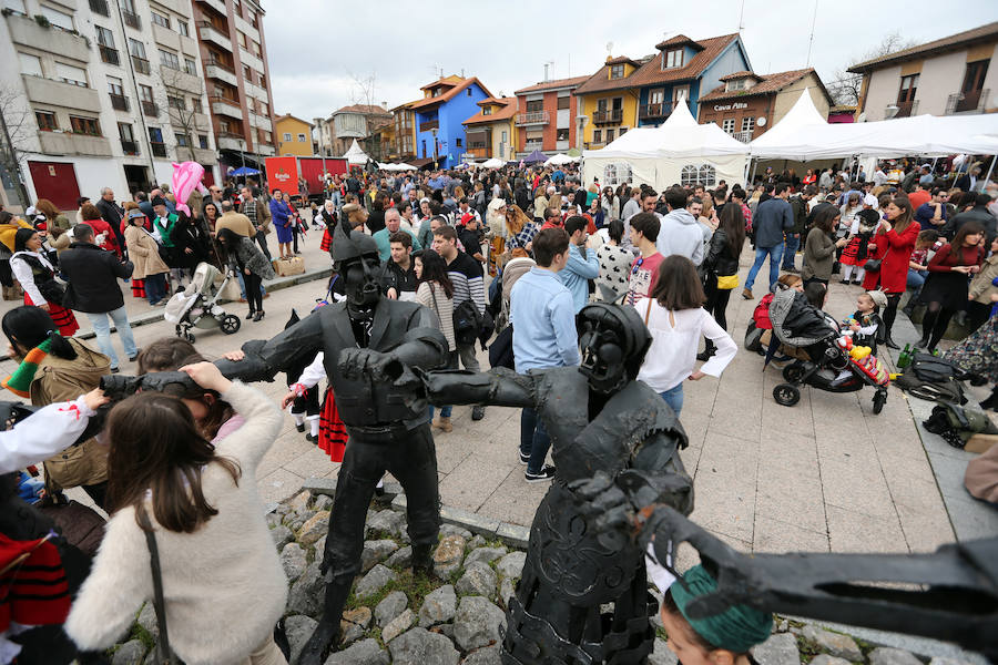 La Pola celebra los Güevos Pintos (2)