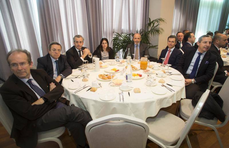 Fórum EL COMERCIO &#039;El tamaño empresarial como factor competitivo: situación en Asturias&#039;