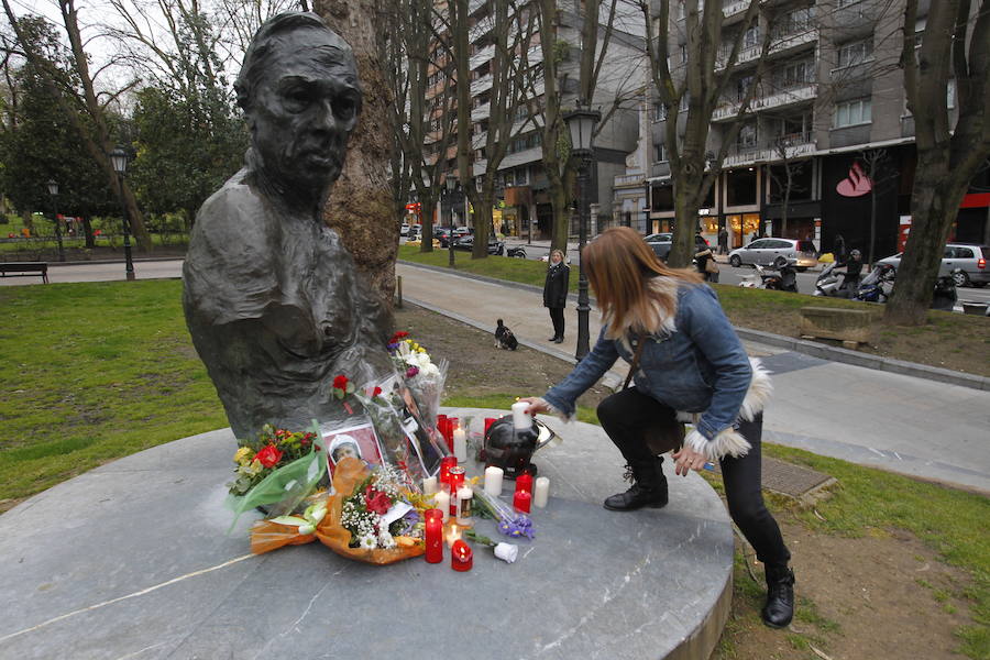 Oviedo llora la muerte de Eloy