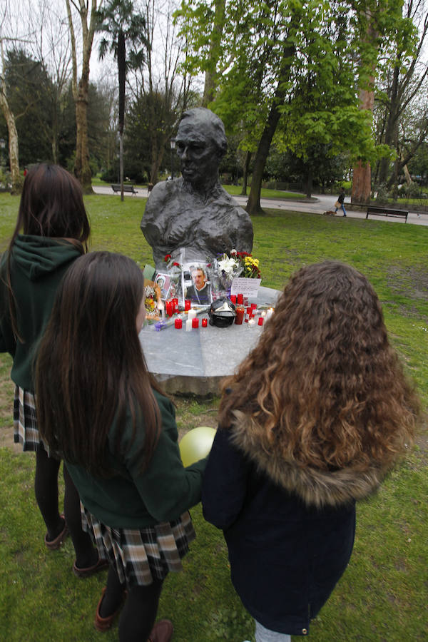 Oviedo llora la muerte de Eloy